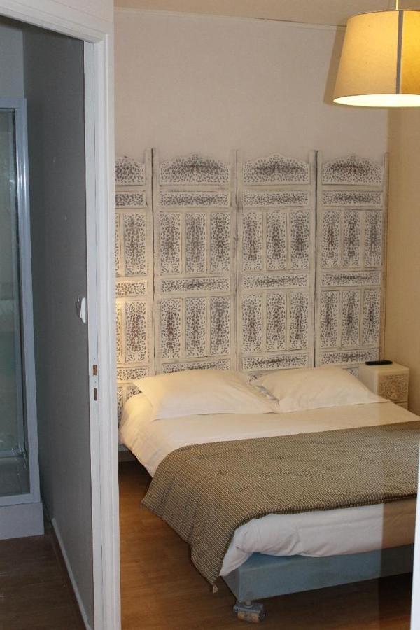 Hotel Le XIV Pontorson Eksteriør bilde